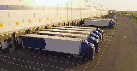 Planeamento de transportes otimizado para melhorar eficiência logística em pequenas empresas